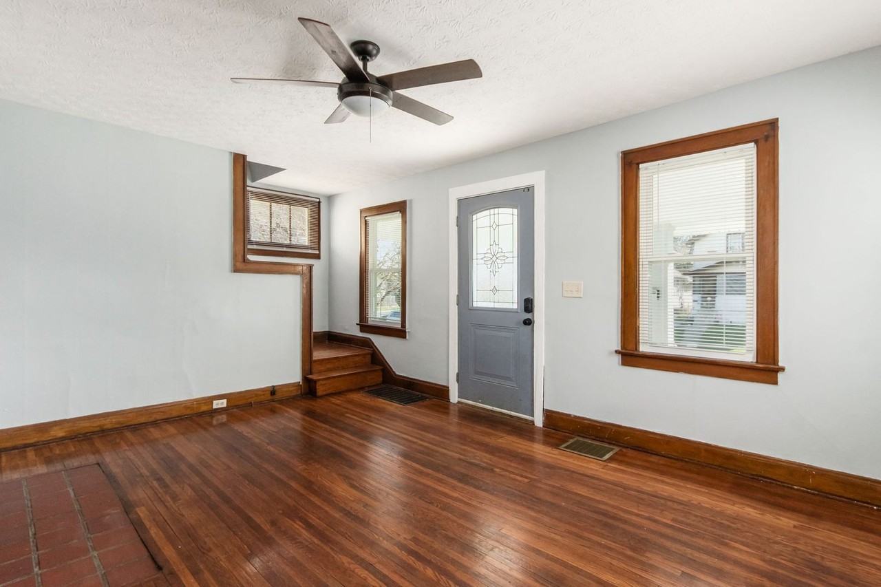 255 Belvidere Ave - Photo 3 of 22