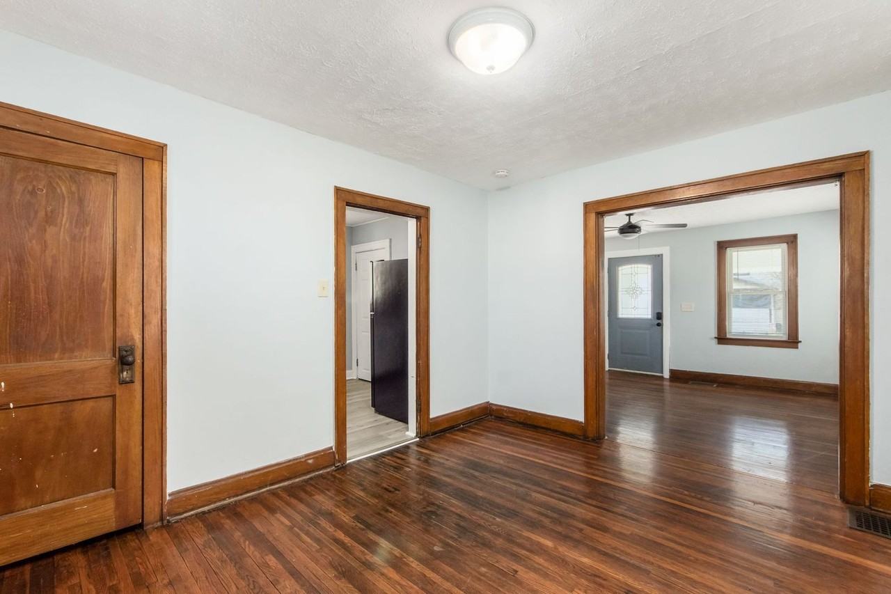 255 Belvidere Ave - Photo 5 of 22
