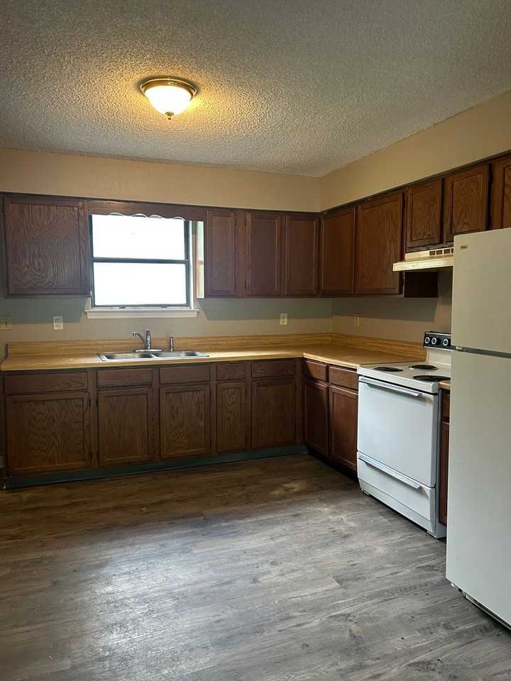 369 Keller Rd - Photo 6 of 9