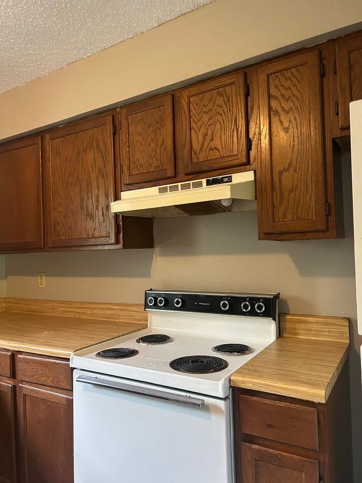 369 Keller Rd - Photo 7 of 9