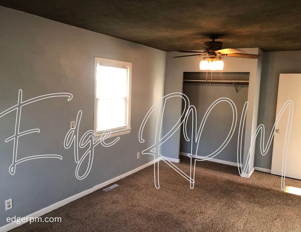 508 Hartman Ave - Photo 3 of 21