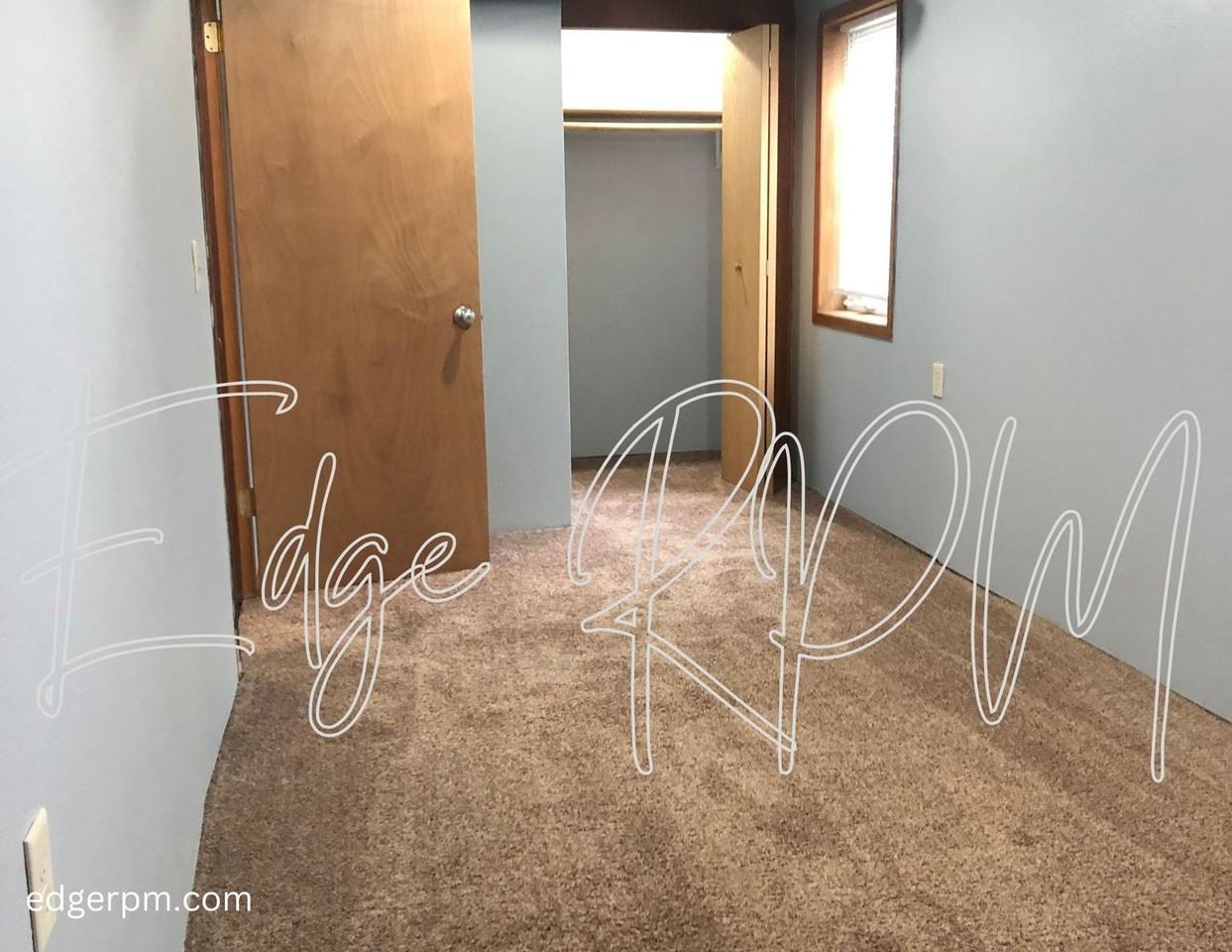 508 Hartman Ave - Photo 4 of 21