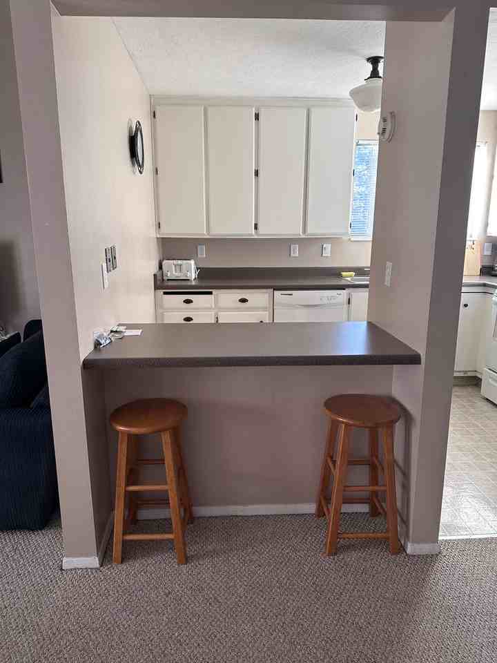 1219 E Cottonwood Hills Dr #4 - Photo 3 of 13