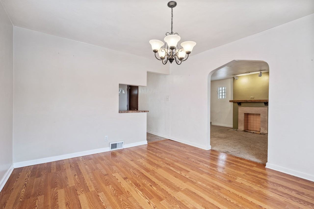 62 Lakewood Ave - Photo 2 of 29