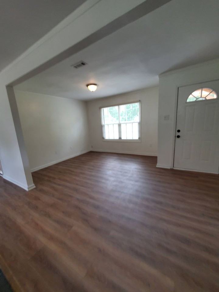 2850 Copeland Rd - Photo 4 of 15