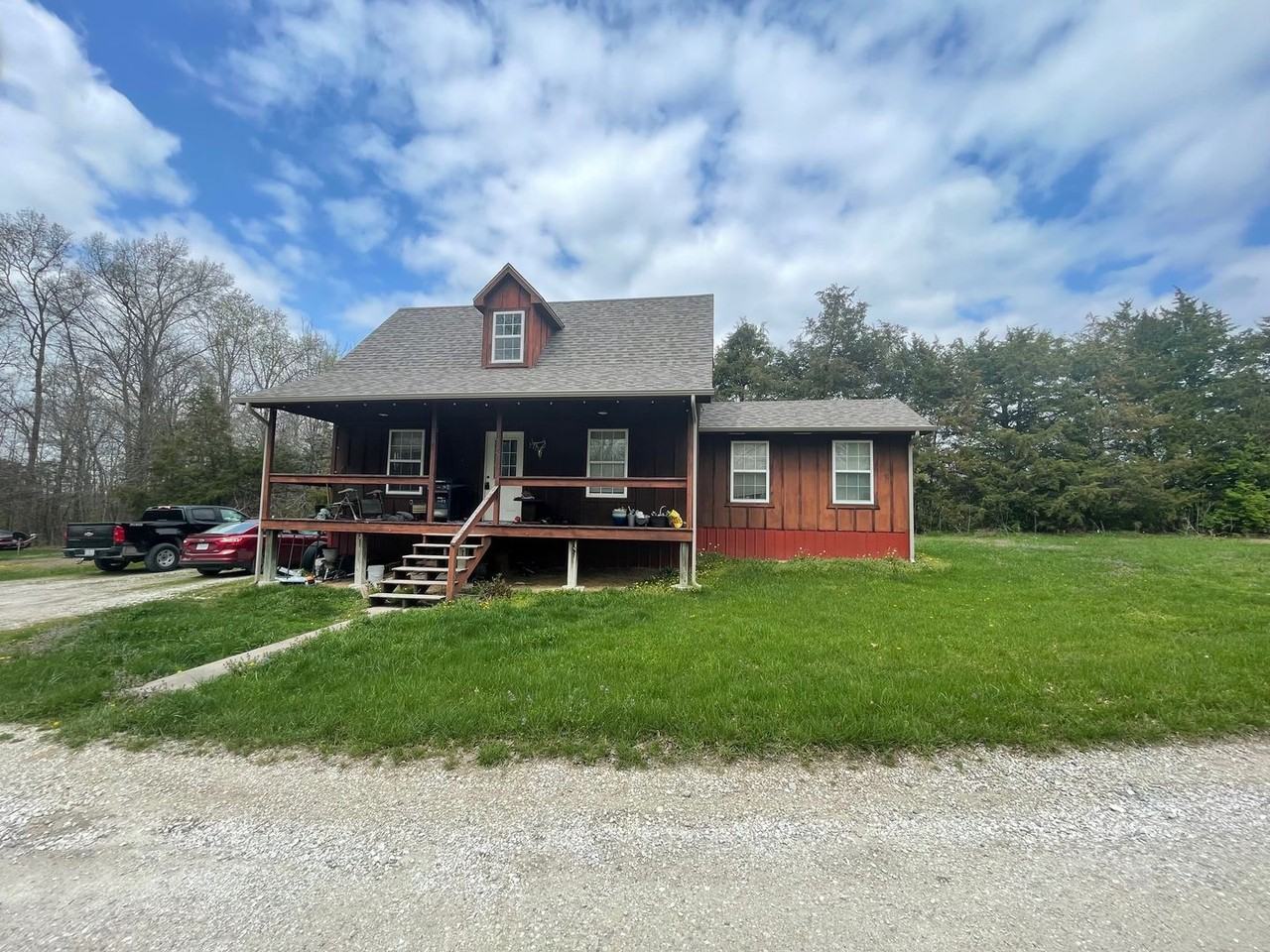 1535 Florence Dr - Photo 2 of 3