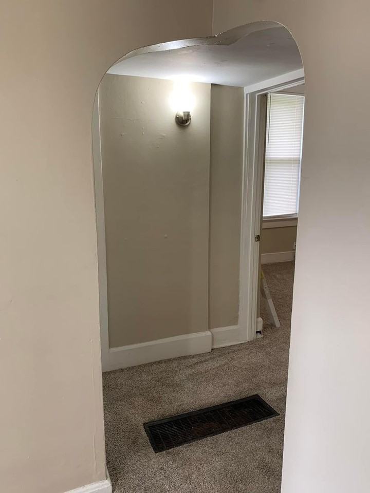 2100 N Weinbach Ave - Photo 5 of 25