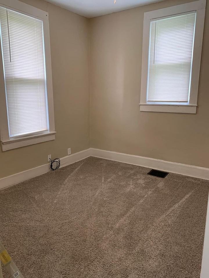 2100 N Weinbach Ave - Photo 7 of 25