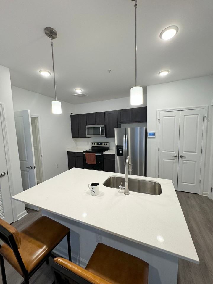 Steele Creek - Photo 2 of 11