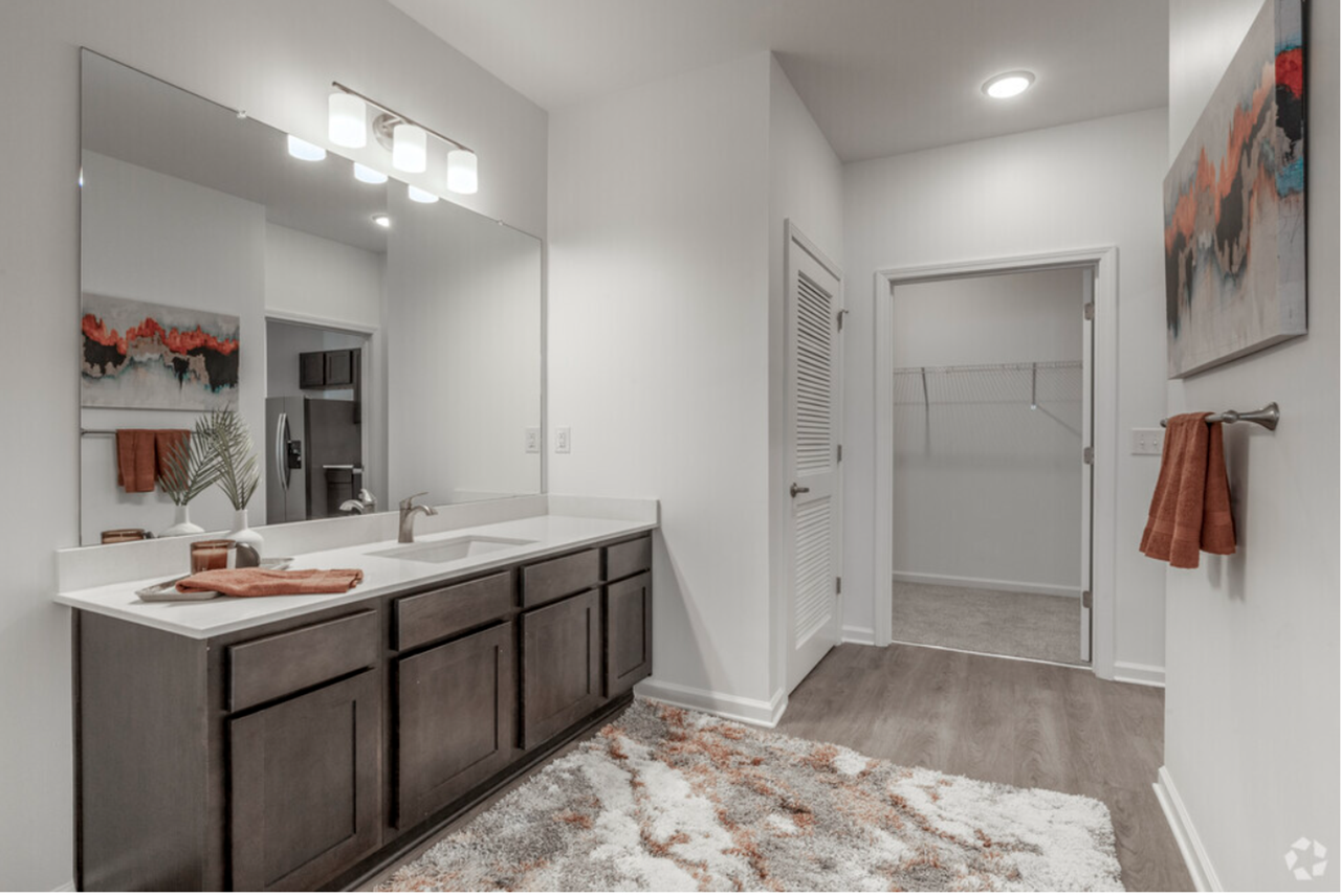 Steele Creek - Photo 4 of 11