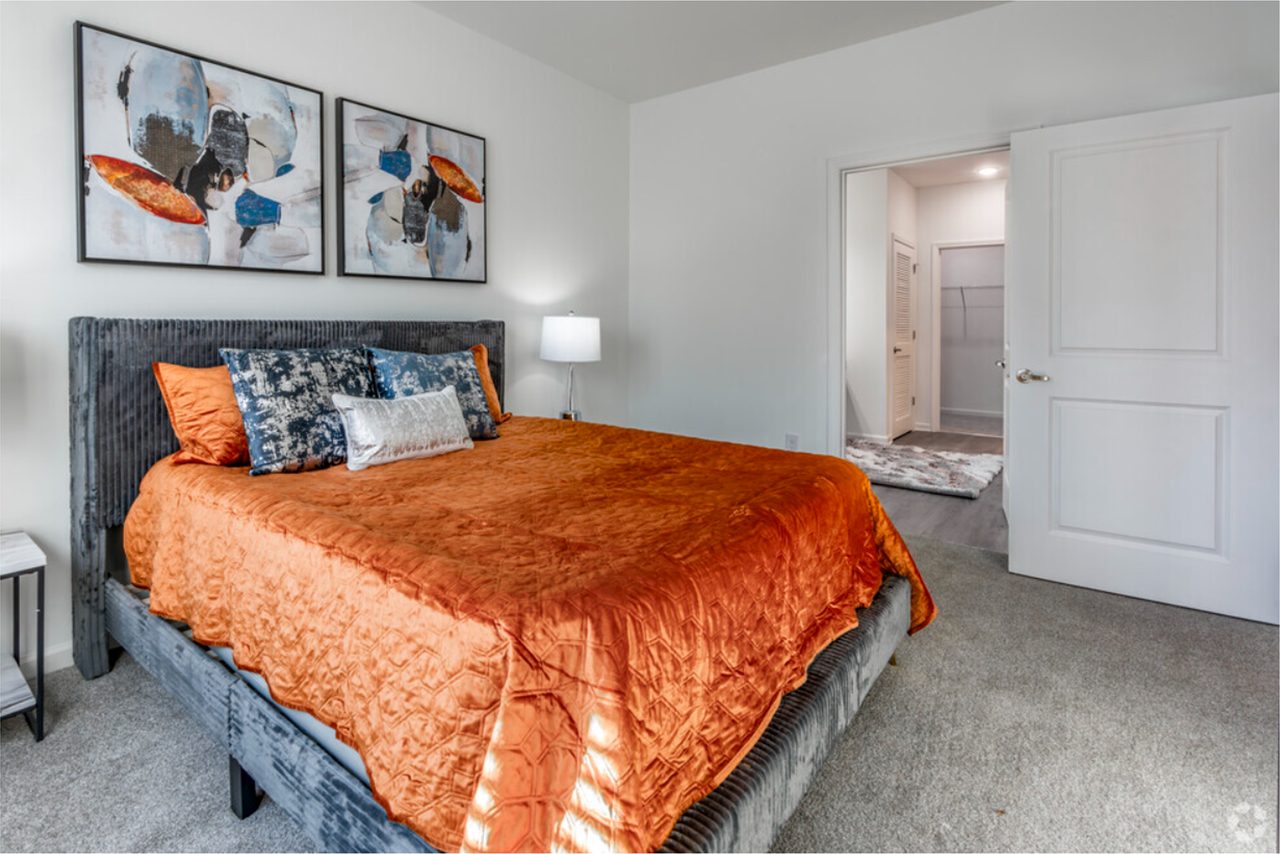 Steele Creek - Photo 6 of 11