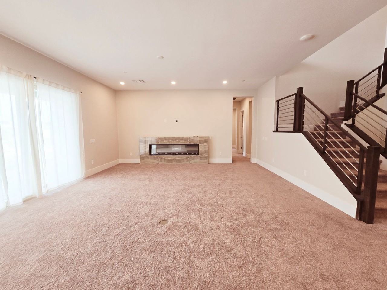 5103 Slatestone St - Photo 7 of 50