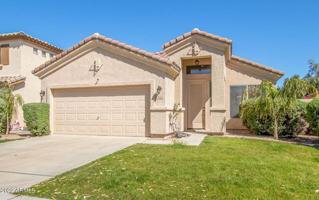 featured image of 962 W Desert Broom Ct