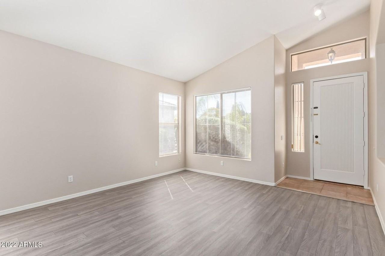 962 W Desert Broom Ct - Photo 6 of 38