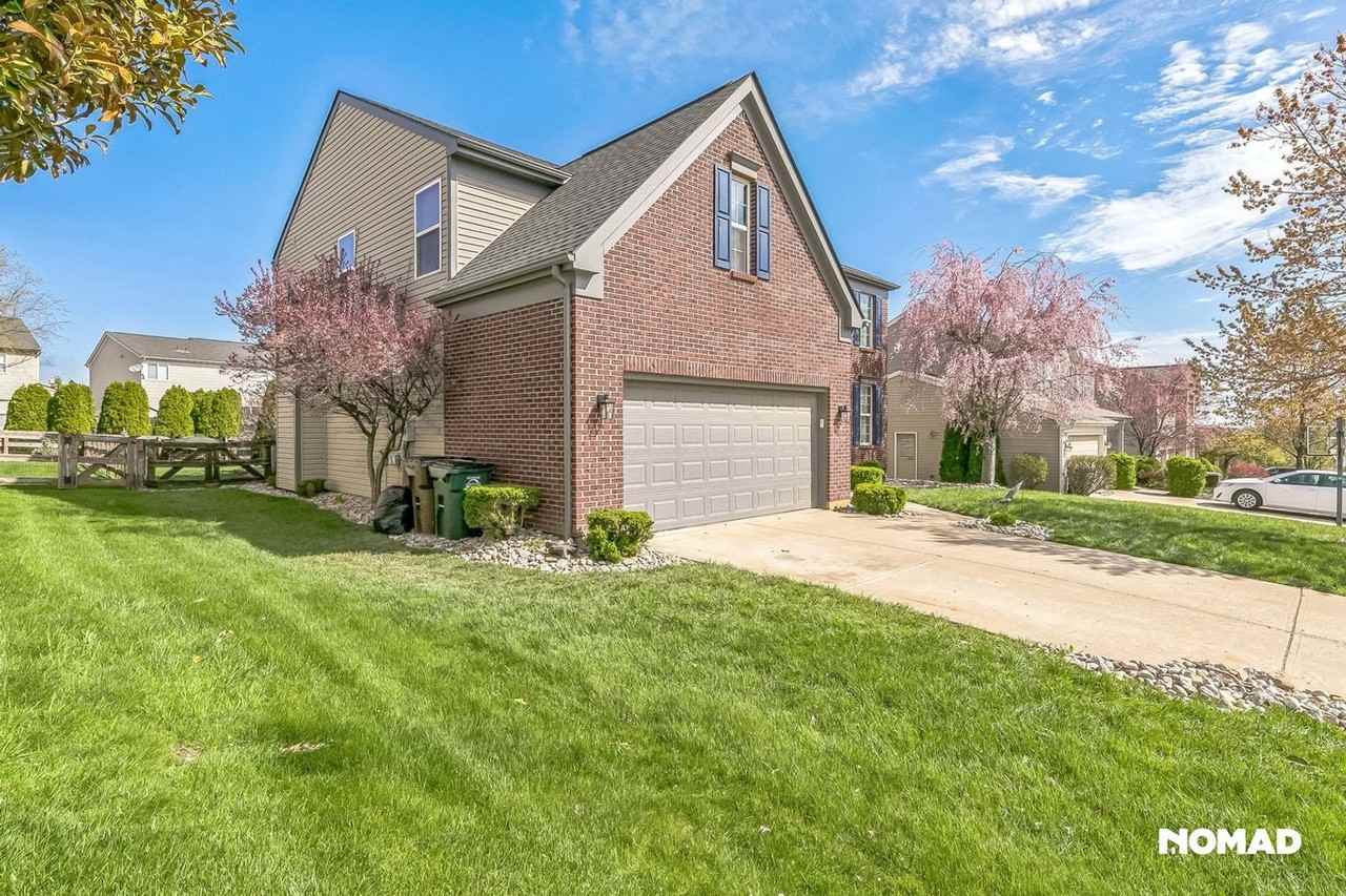 2638 Hazelnut Ct - Photo 2 of 31