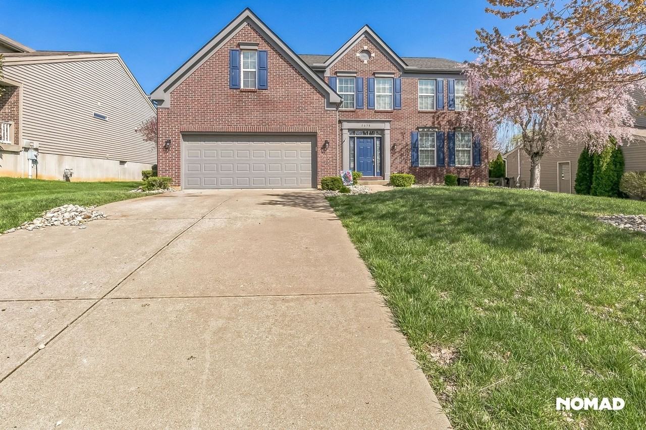 2638 Hazelnut Ct - Photo 3 of 31