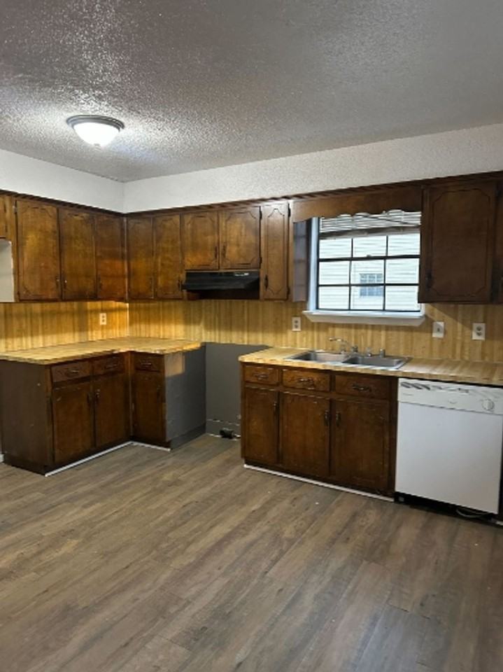 1715 6th Place Cir Nw - Photo 4 of 18