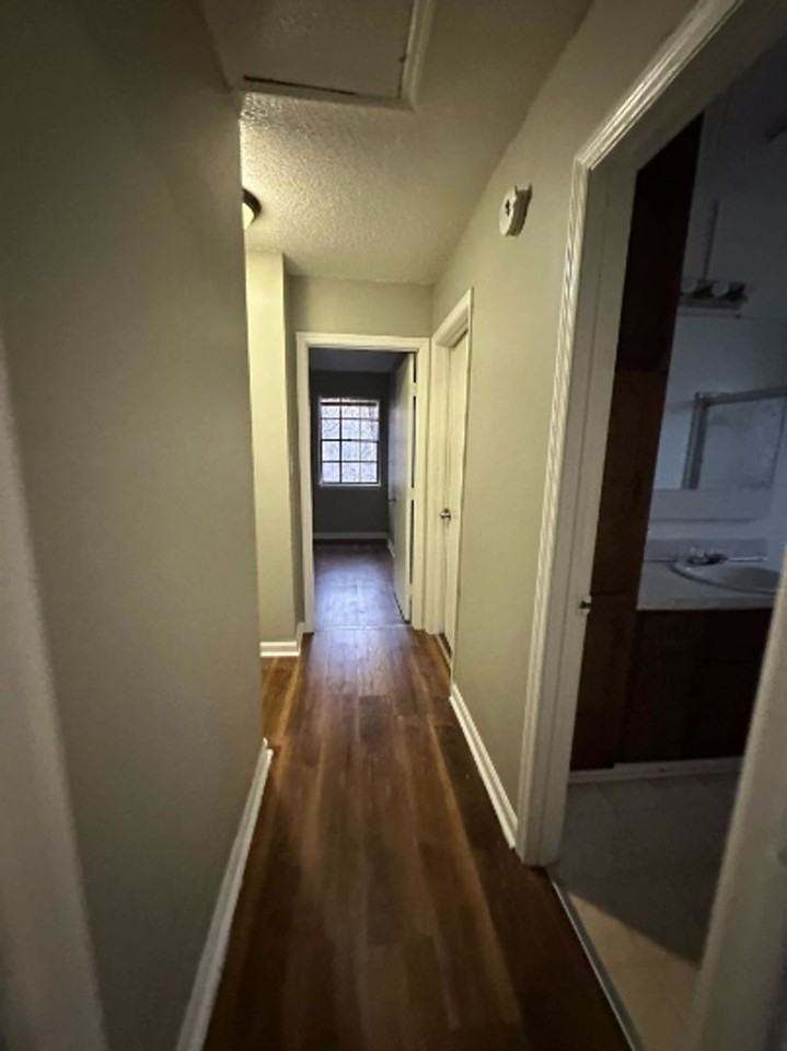 1715 6th Place Cir Nw - Photo 7 of 18