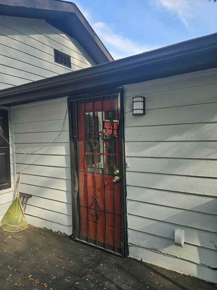 1932 Harbin Rd Sw - Photo 2 of 20