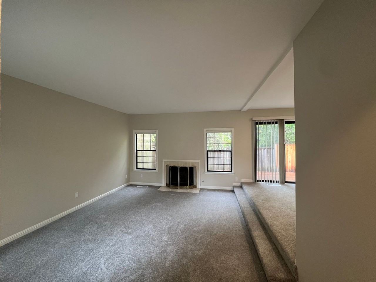 211 Bean Creek Rd - Photo 3 of 23