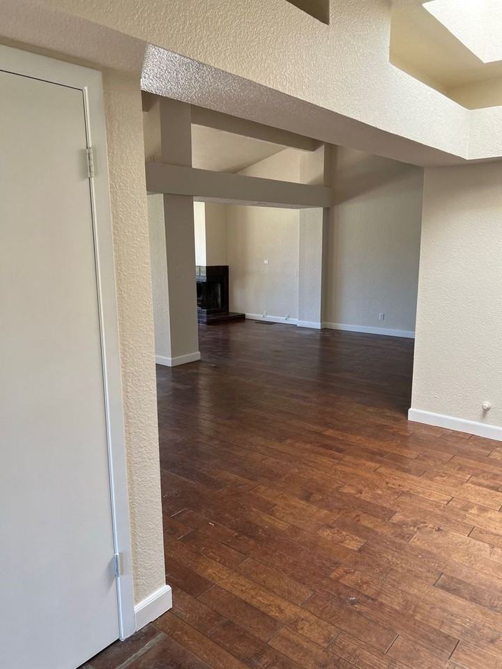 813 Lake Terrace Cir - Photo 6 of 15