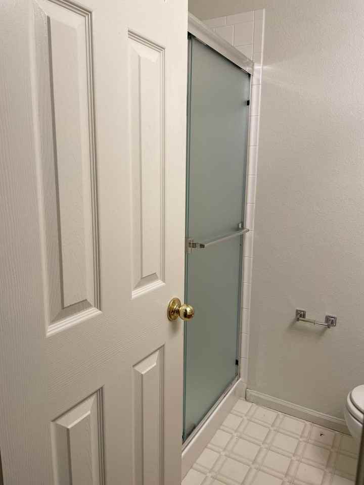 2950 Neil Dr #8 - Photo 7 of 32