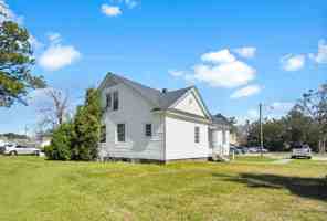 featured image of 116 Ivey St