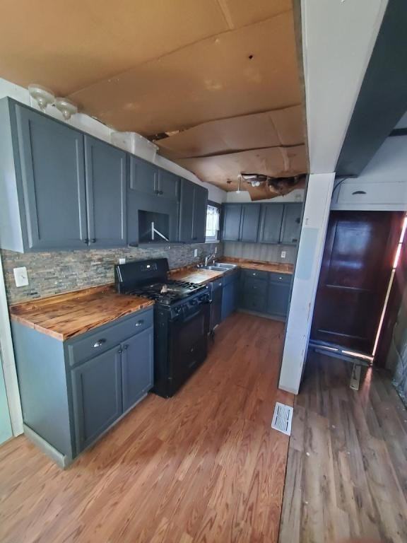 1009 Dunlap St - Photo 3 of 14