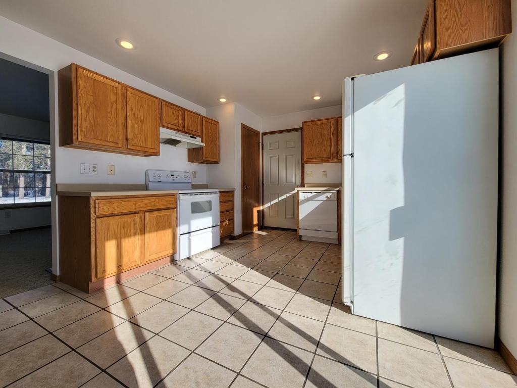 6905 Feith Ave - Photo 3 of 20