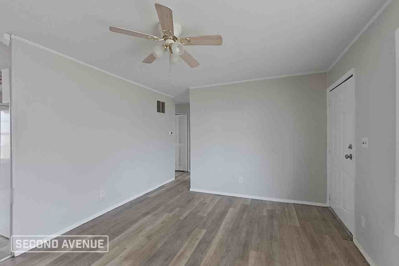 689 Lucille Dr - Photo 5 of 26