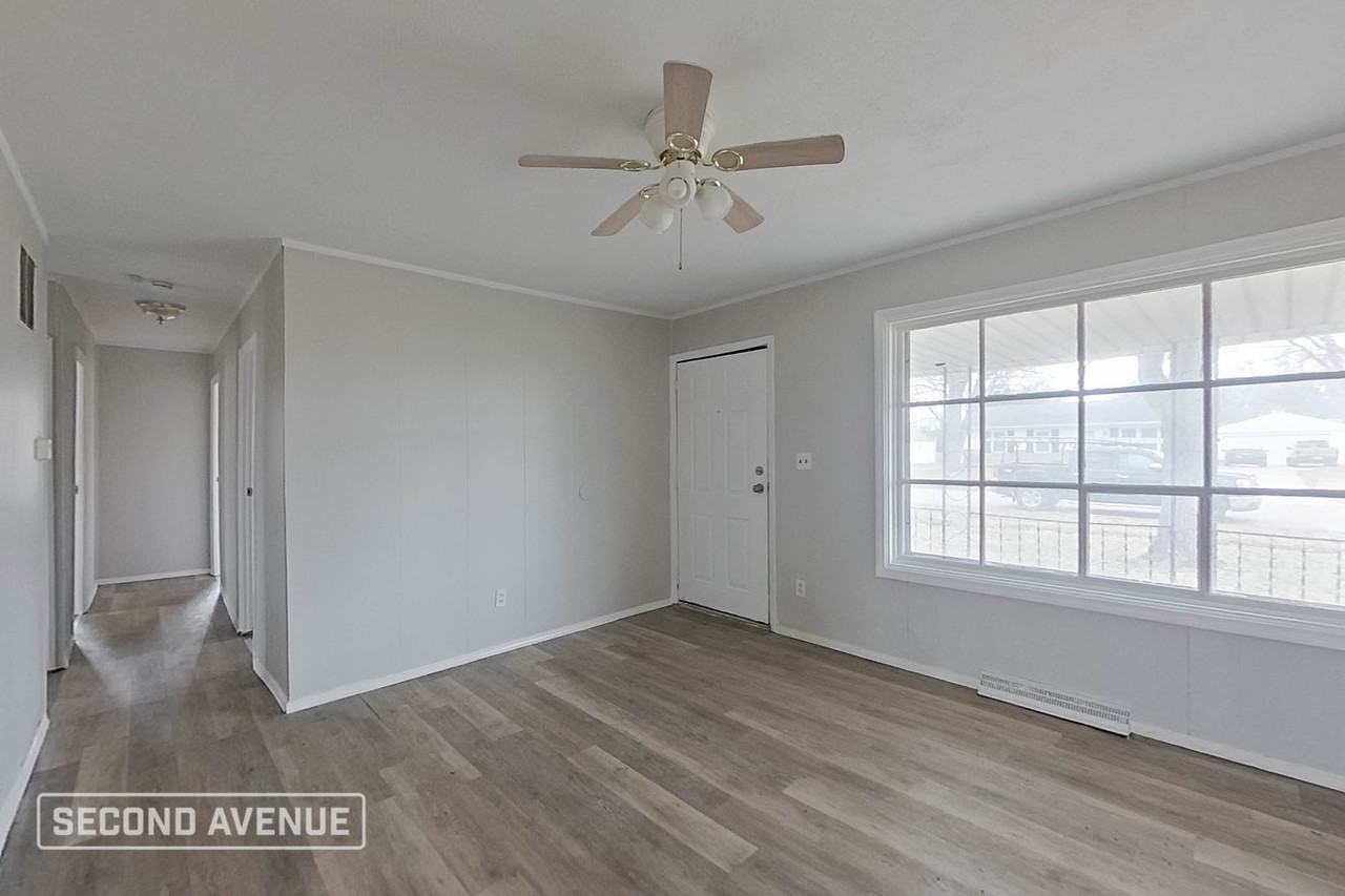 689 Lucille Dr - Photo 7 of 26