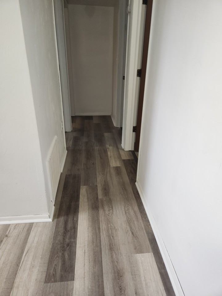 280 Hyatt Ave #B - Photo 4 of 9