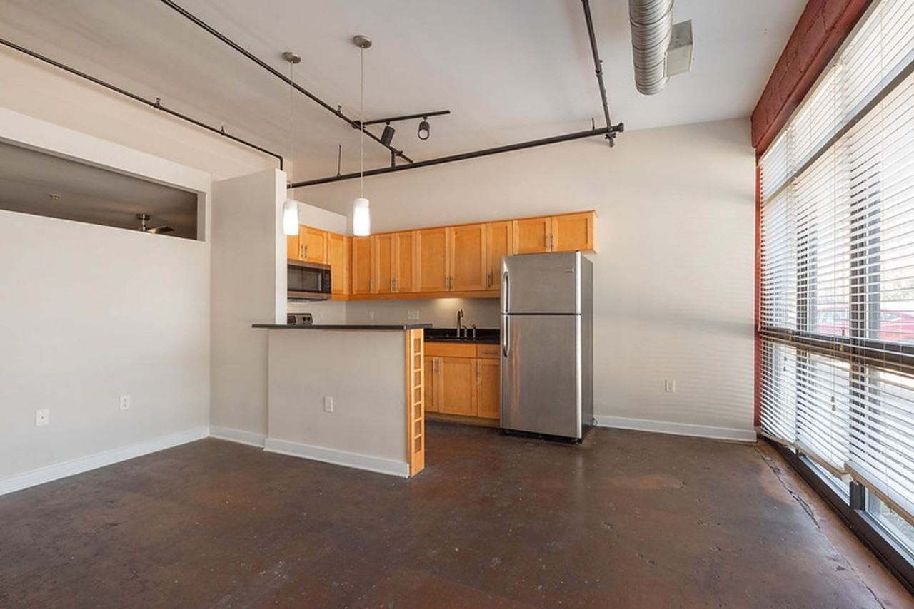 301 NORTH - Photo 3 of 16