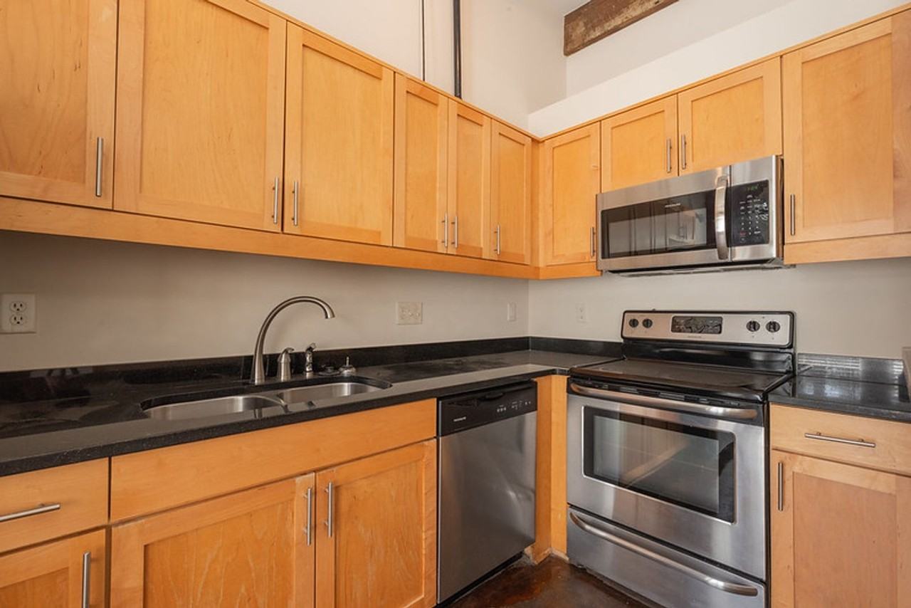 301 NORTH - Photo 4 of 16