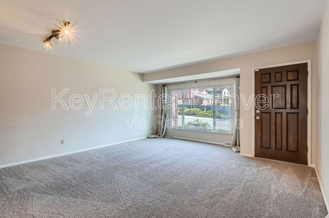 7603 E Bates Dr - Photo 3 of 12