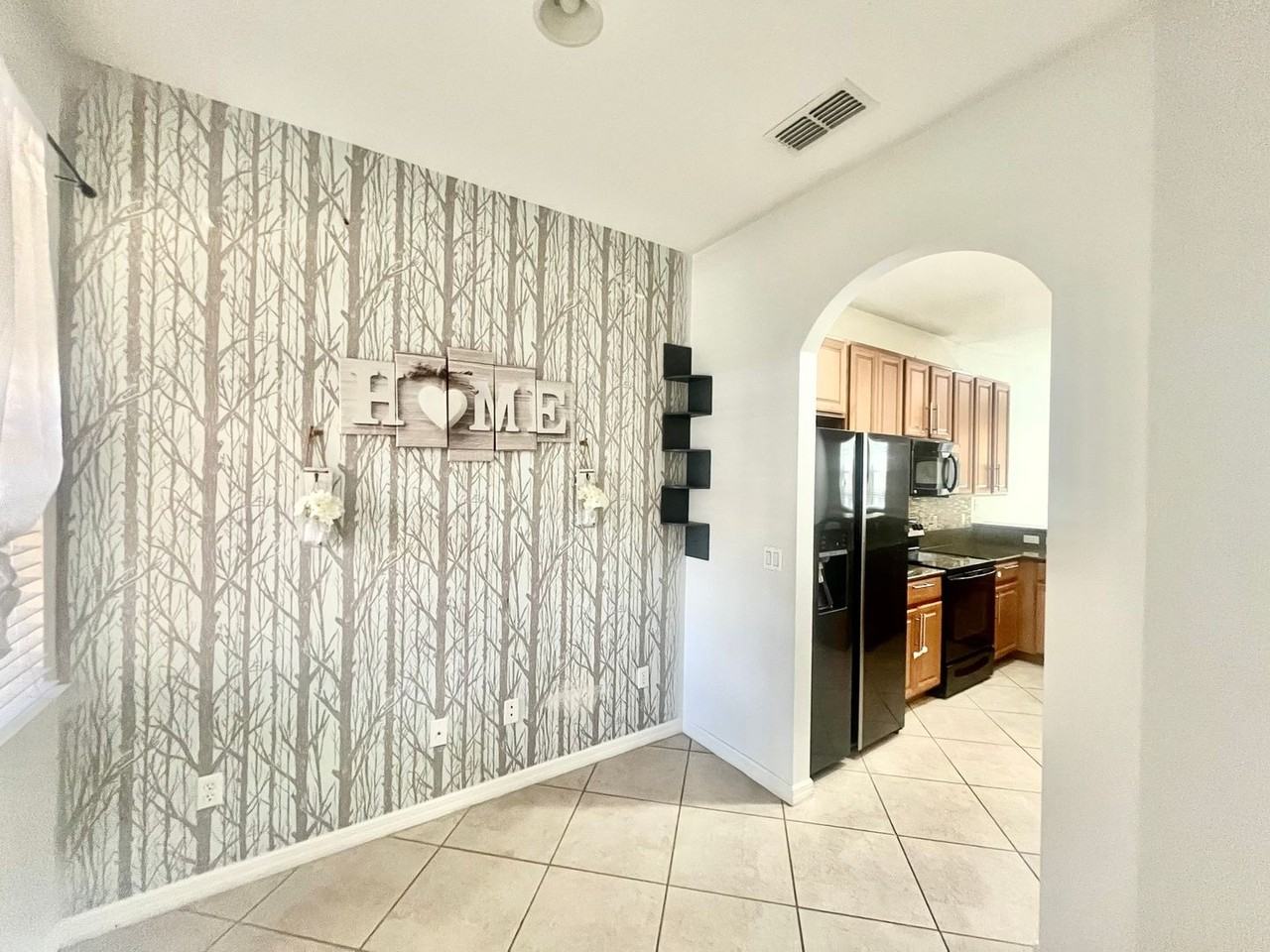 5435 Via Appia Way - Photo 3 of 27