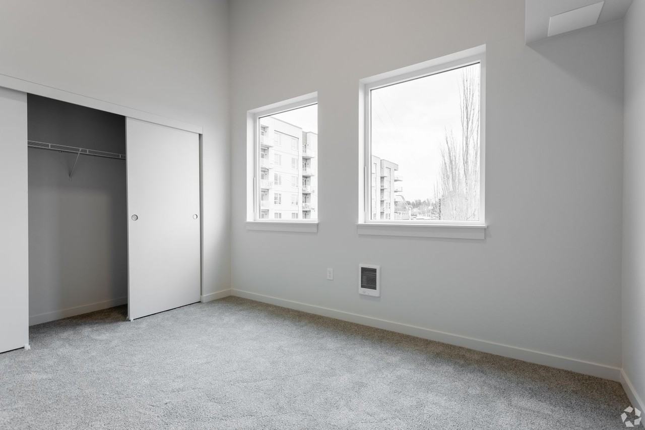 Navalia Apartments - Photo 5 of 20