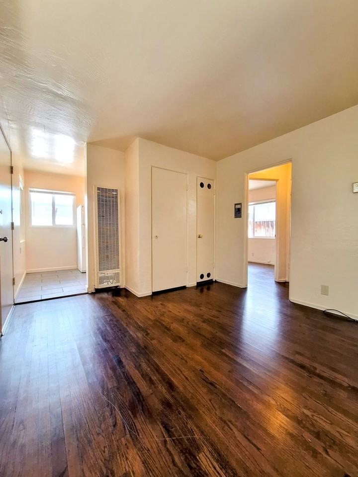 565 South 11th Street #3 - Photo 3 of 22