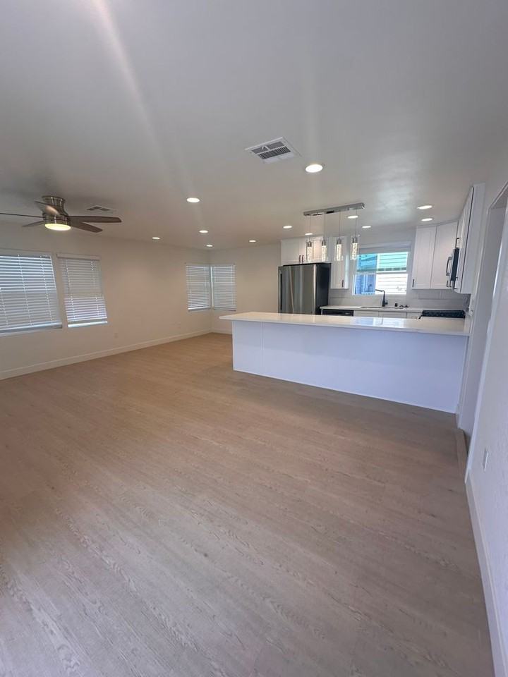 4920 63rd St. - Photo 6 of 29