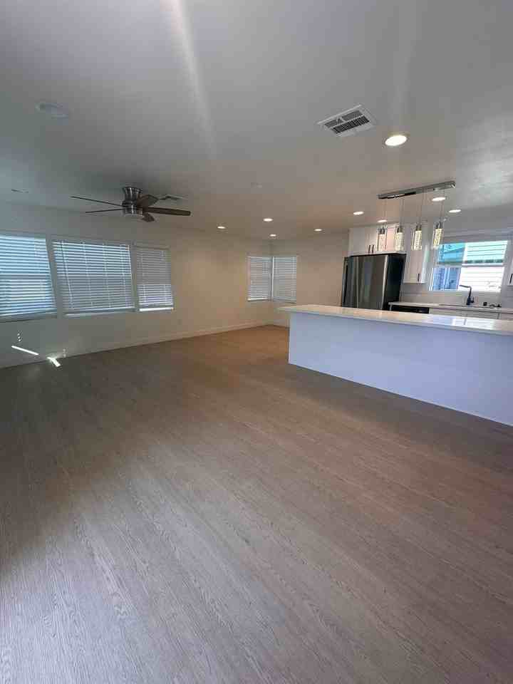 4920 63rd St. - Photo 7 of 29