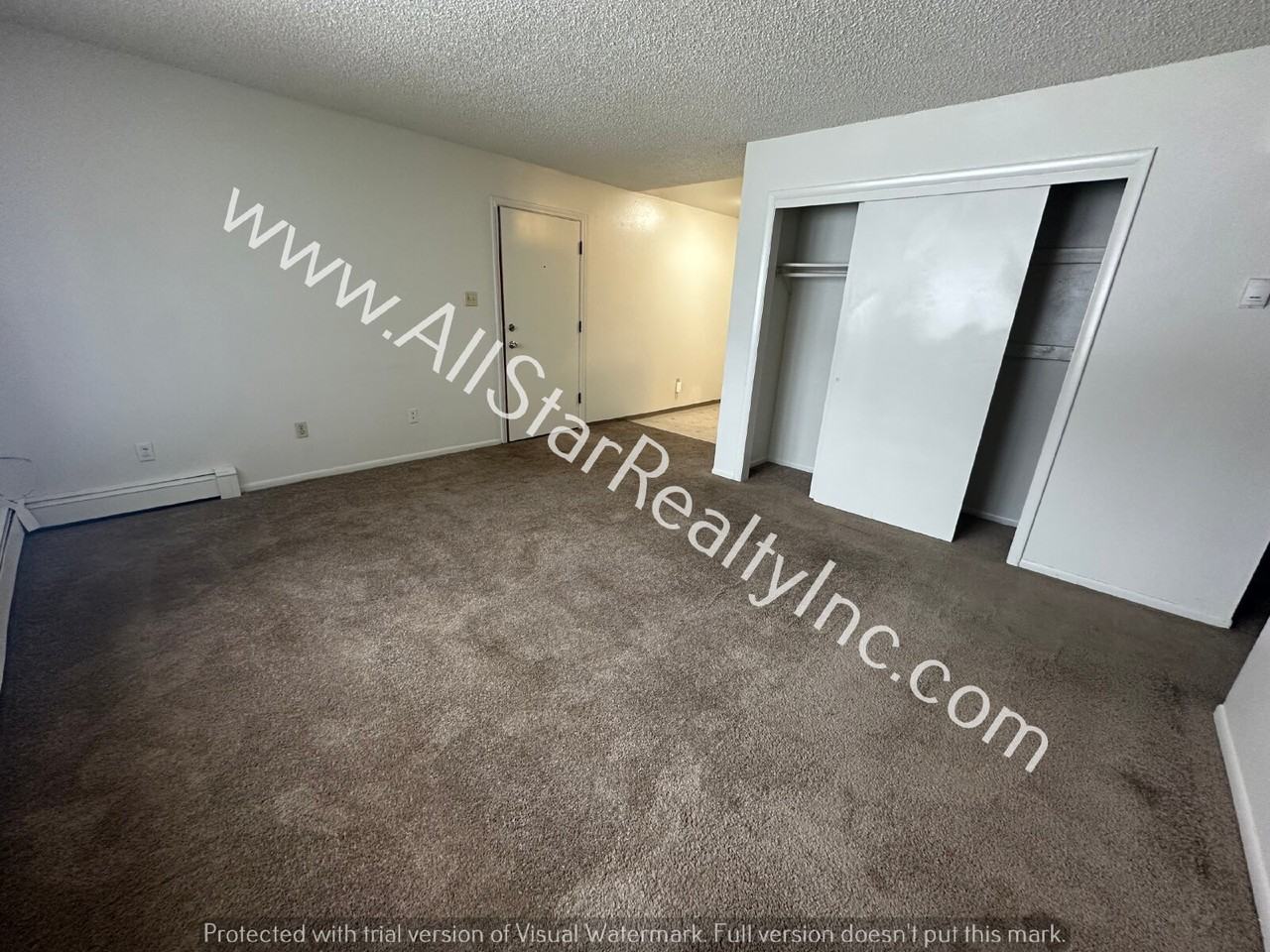 6800 Colonial Ct #4 - Photo 3 of 14