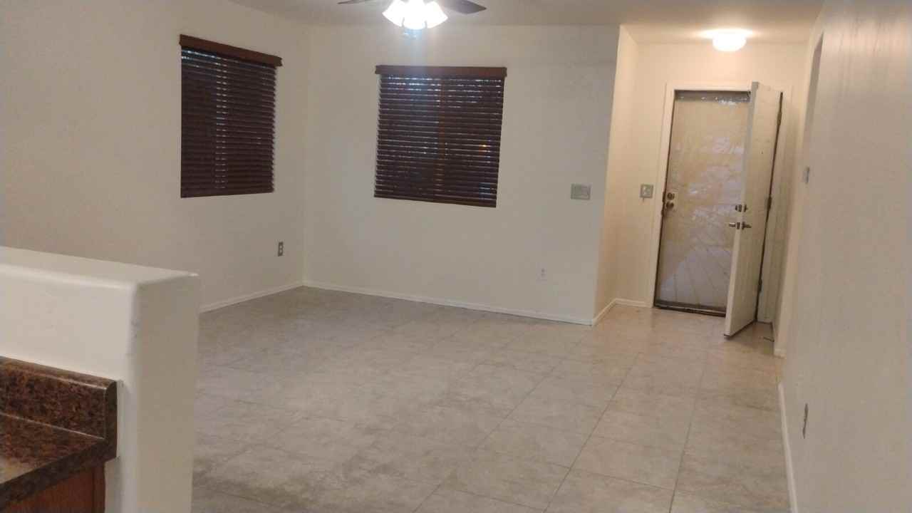 5082 E Kittentails Dr - Photo 3 of 25