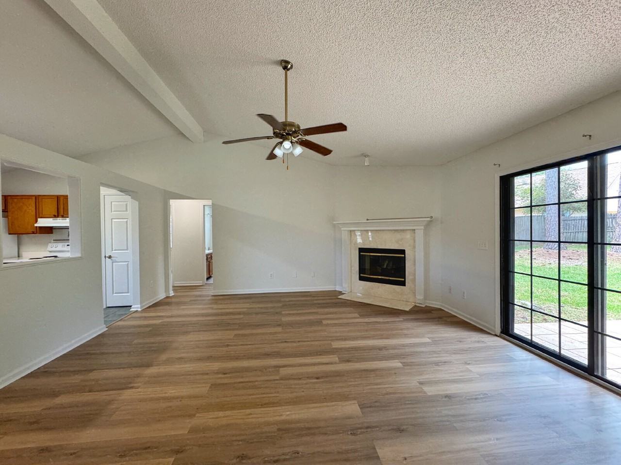 2086 Magnus Ln - Photo 3 of 30