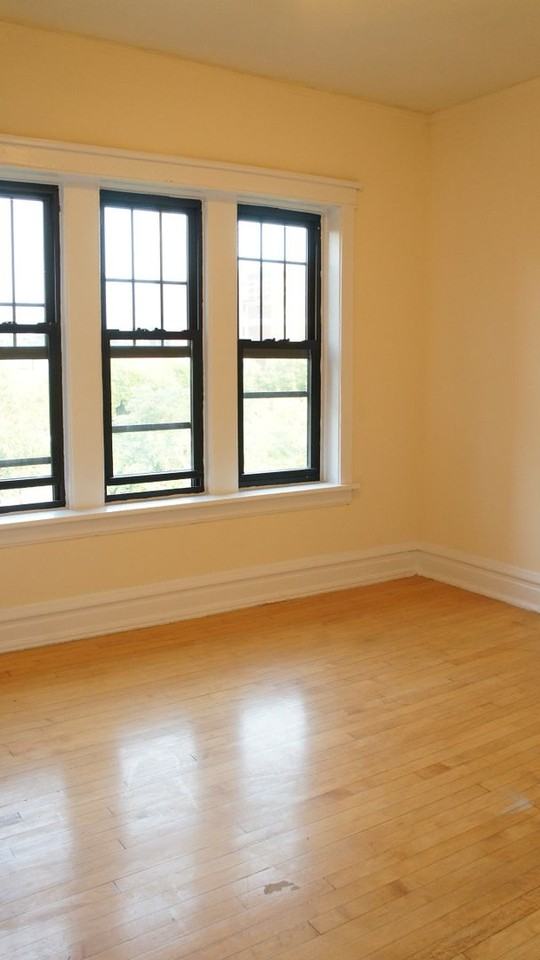 2516 N. Kedzie LP - Photo 4 of 12