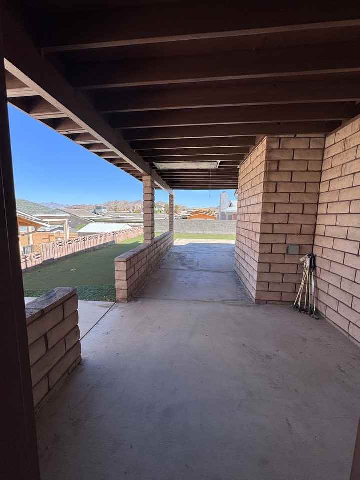857 Robinson Ln - Photo 6 of 24