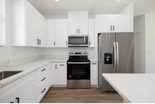 137 W Olive Dr - Photo 1 of 1