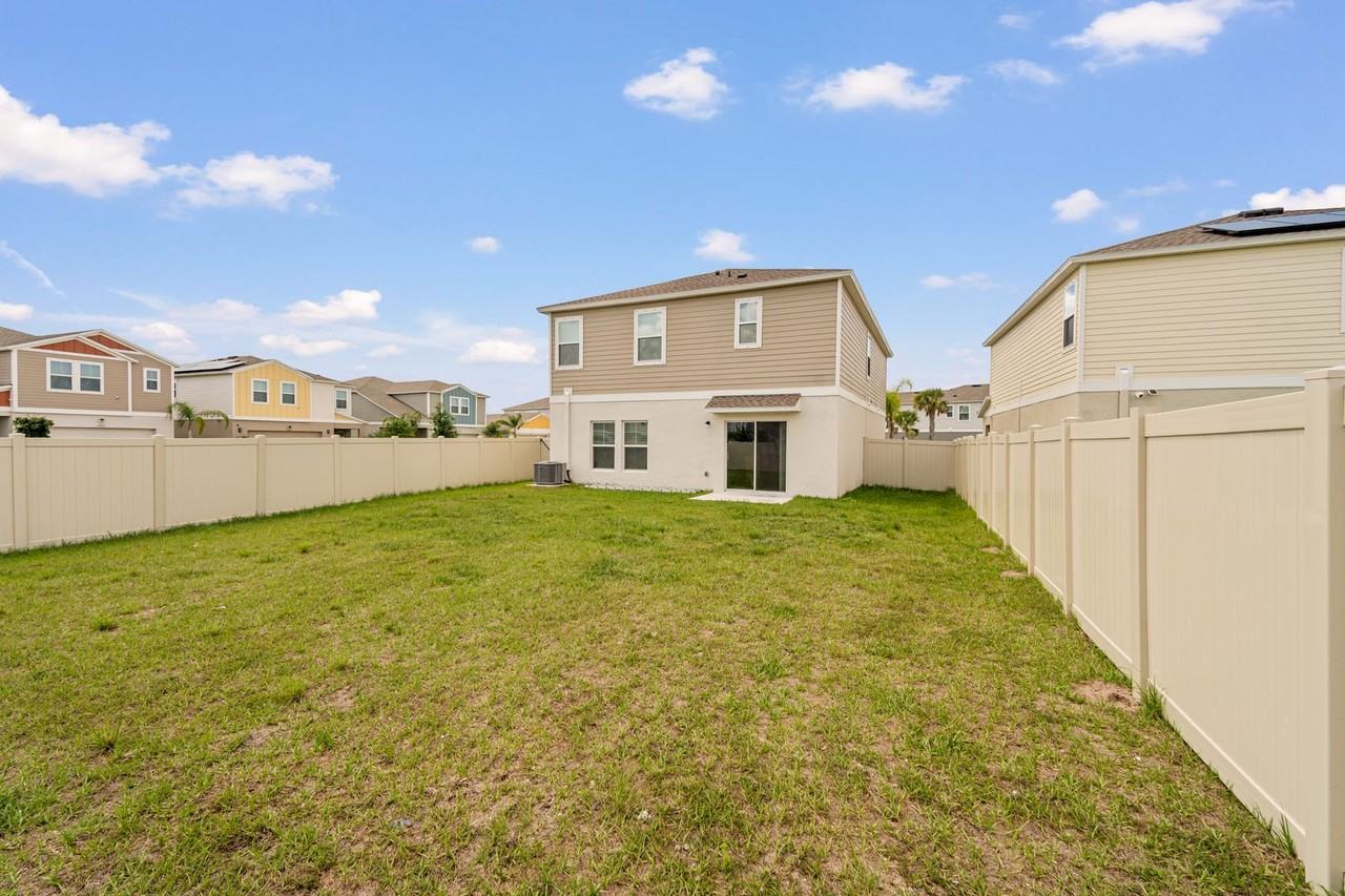 7606 Twin Leaf Ter - Photo 3 of 26