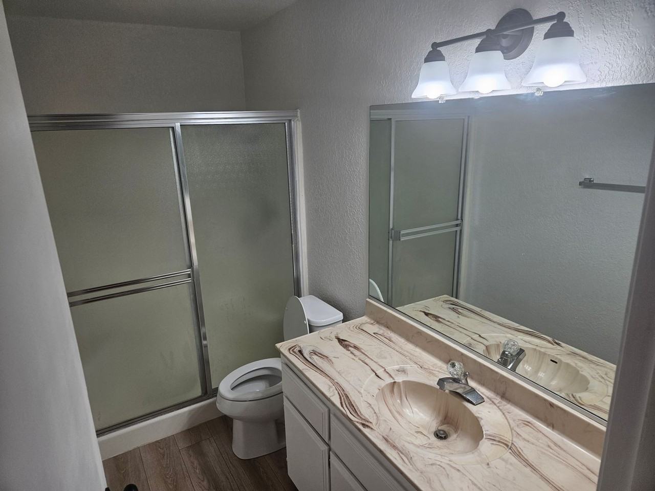 12830 Briarcliff Dr - Photo 2 of 10