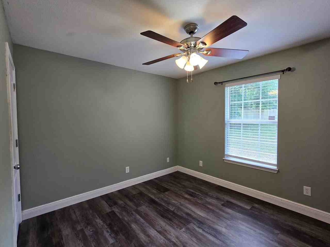 6843 Old West Ln - Photo 7 of 15