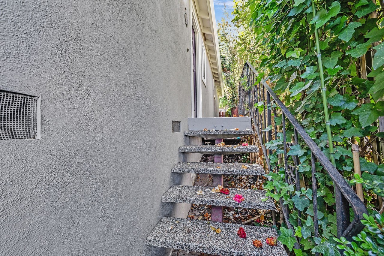 525 Chestnut Ave - Photo 3 of 26